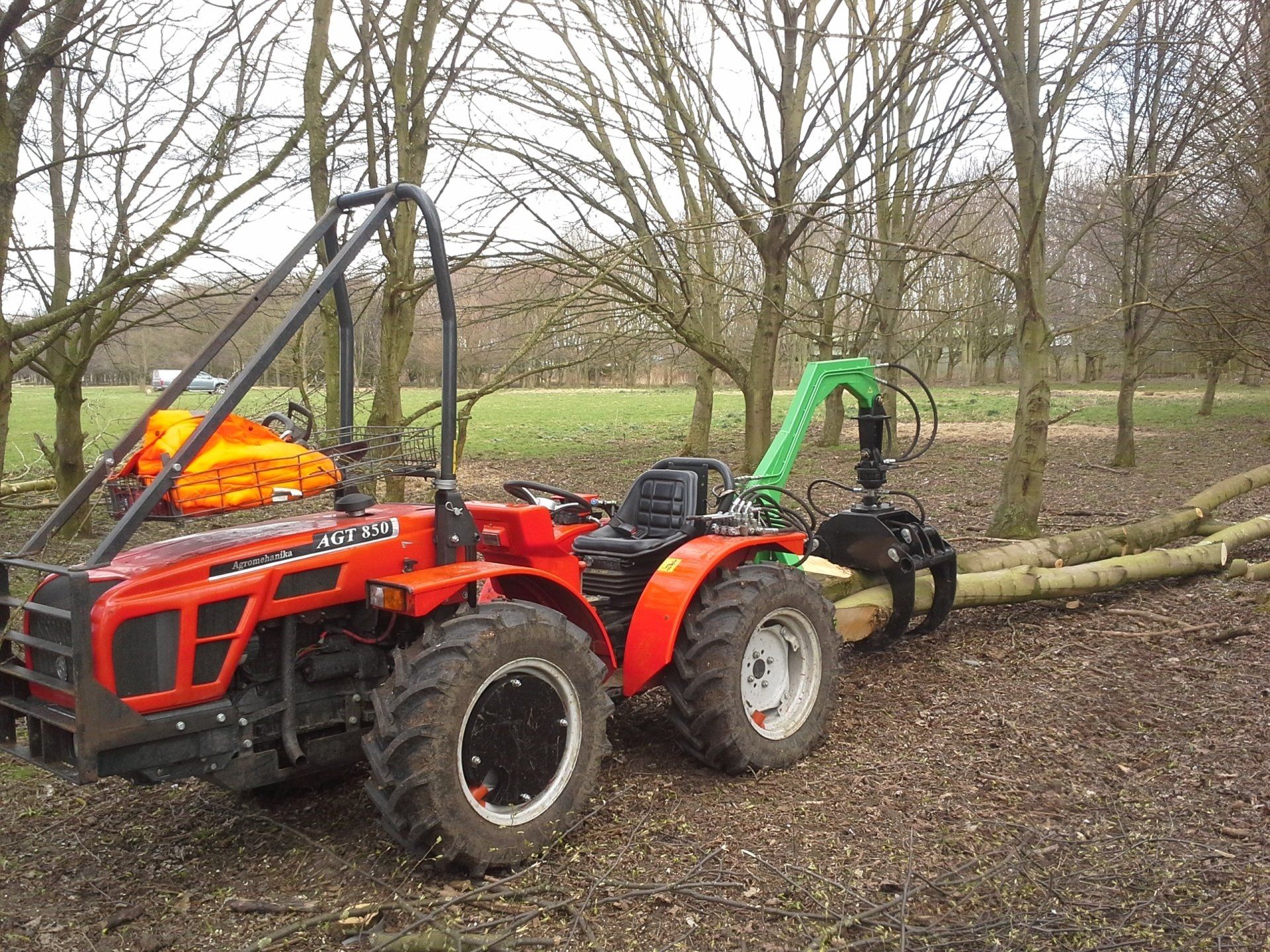tree skidder