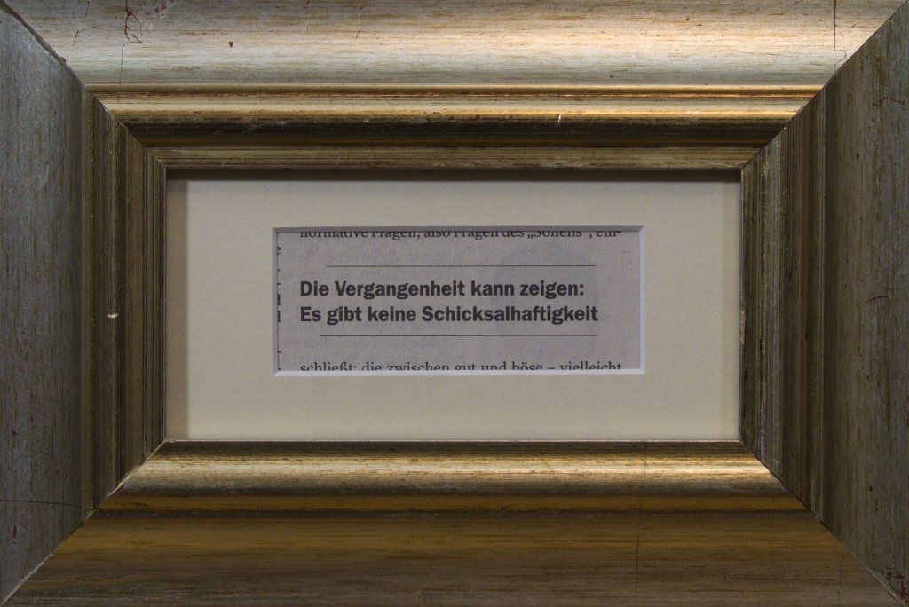 Bild Nummer 10 aus der Serie Gesetztes von Carsten Schneider