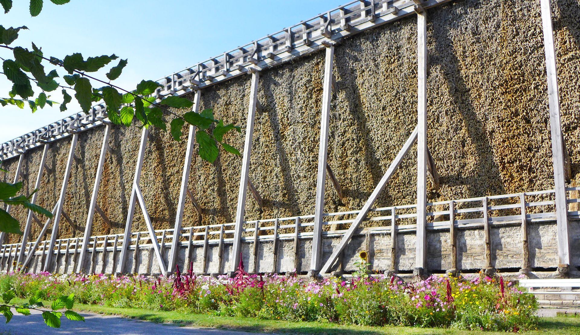 Gradierwerk in Deutschland - Wo ist das größte Gradierwerk? Finden Sie ein Gradierwerk in Ihrer Nähe