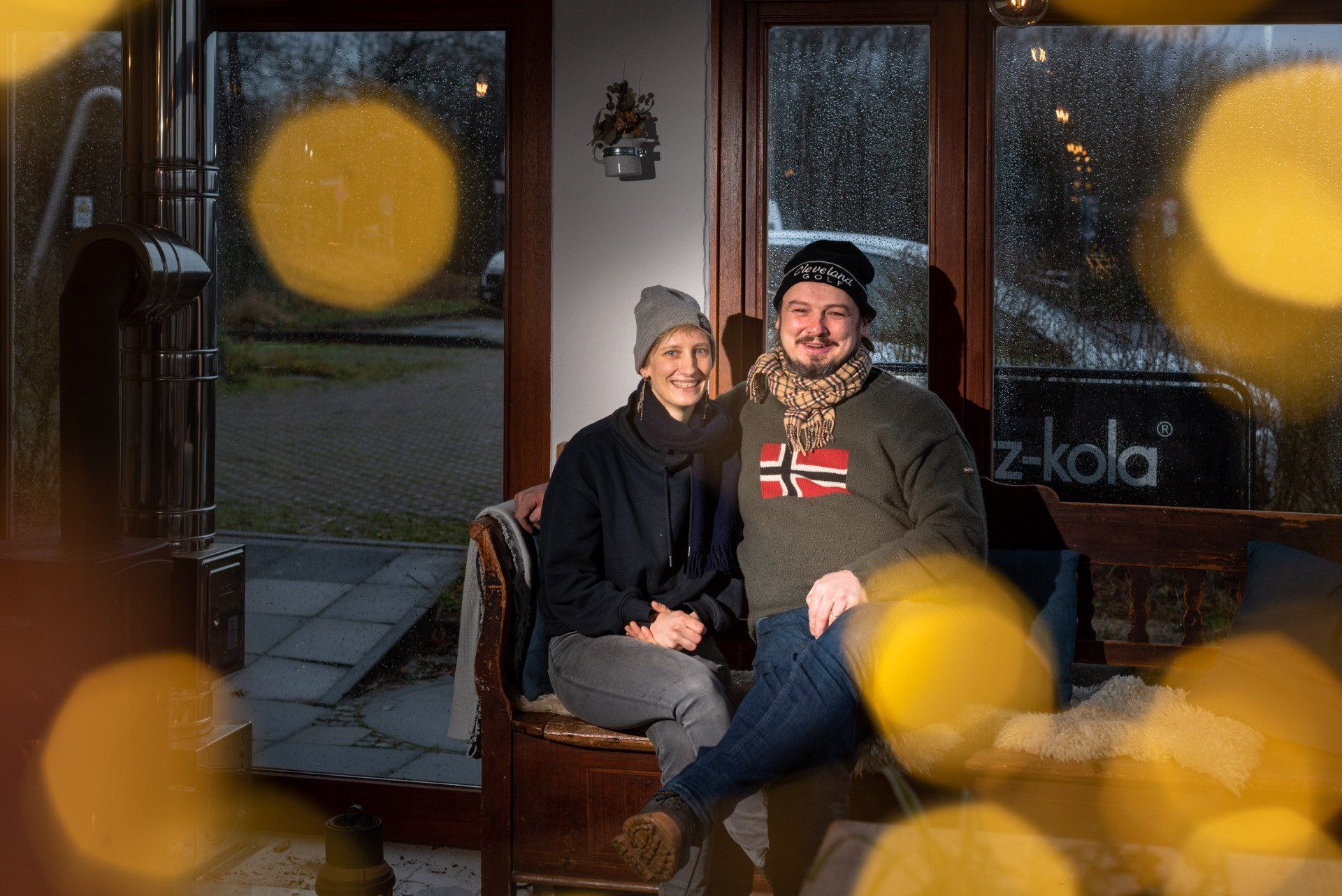 Konrad und seine Frau von Ute im Bikini