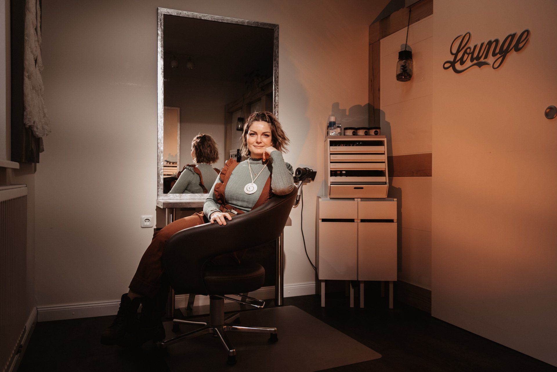 Vanessa von passion of hair