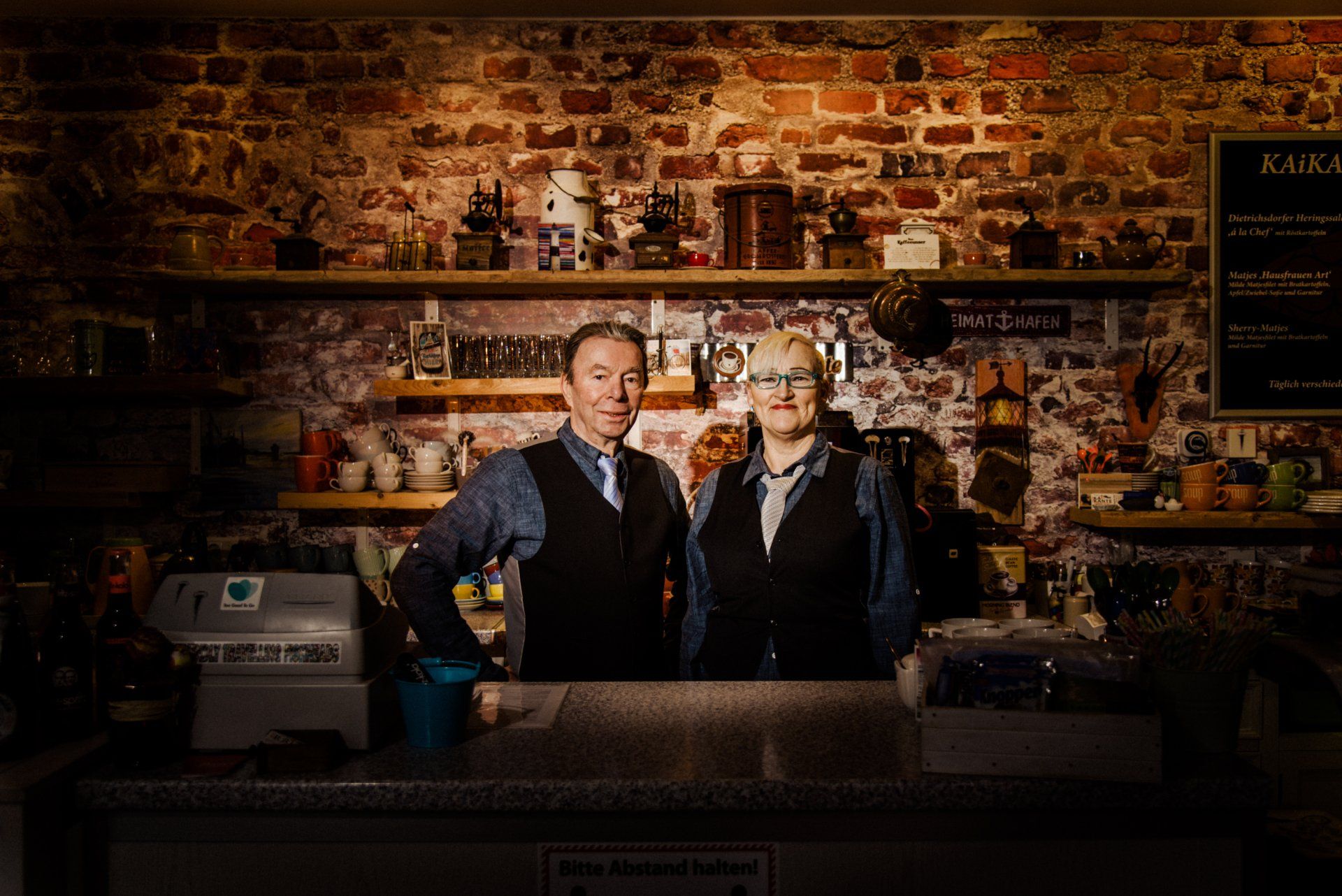 Birgit und Stefan in ihrem Bistro