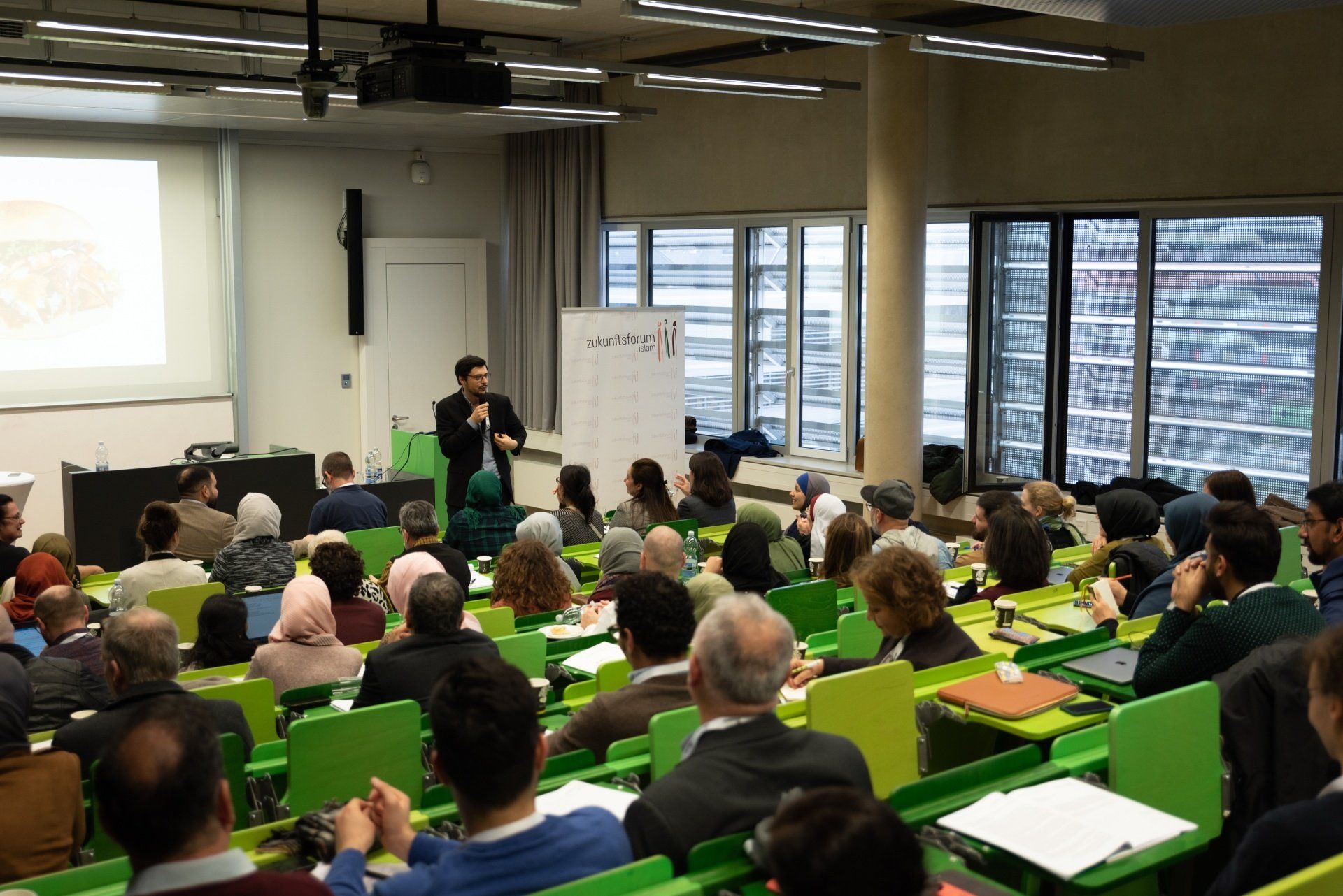 Dr. Ali Gümüsay beim XII. Zukunftsforum Islam