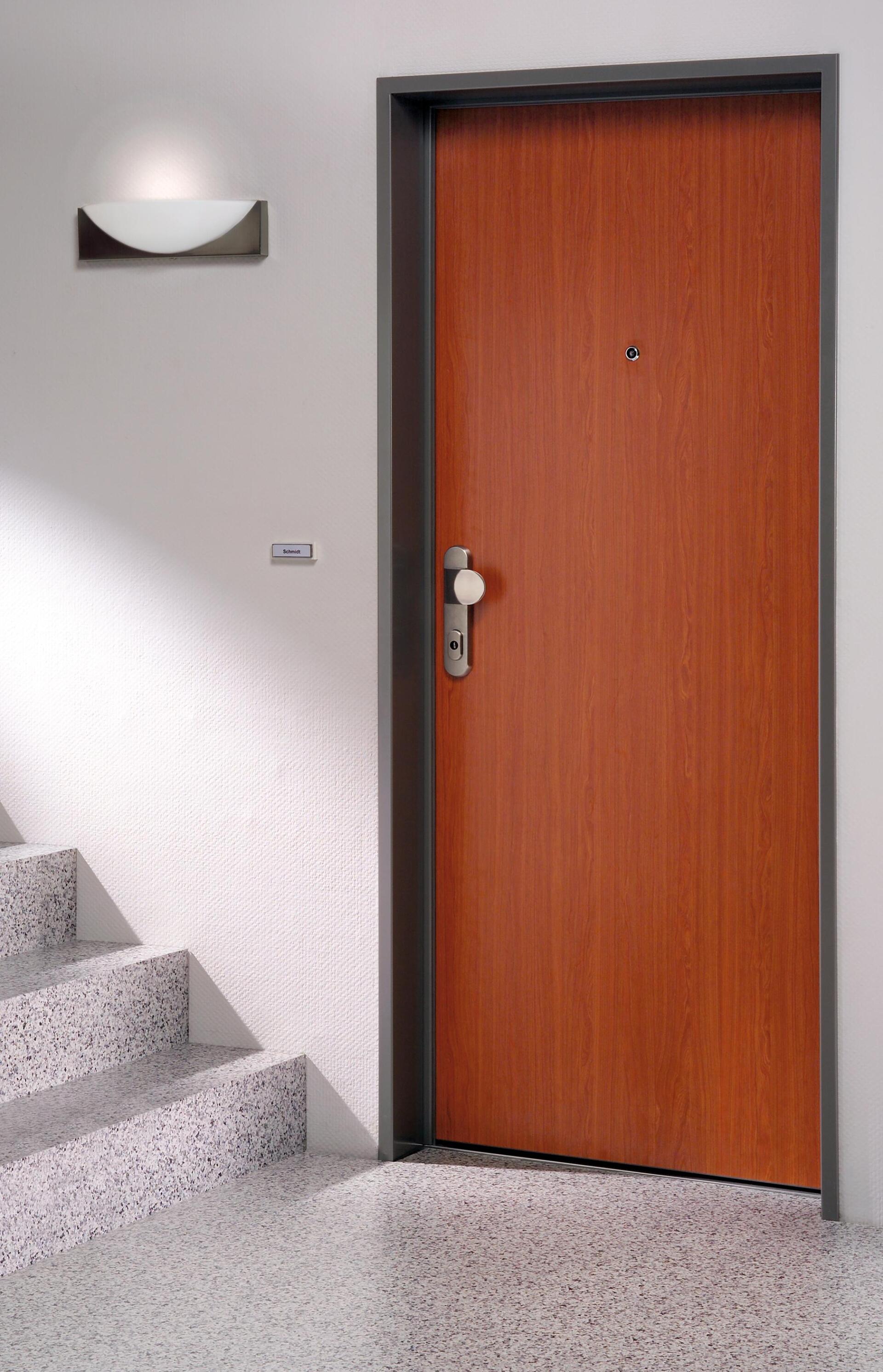 Montage bei vorhandener Stahlzarge