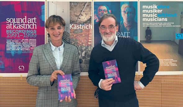 Kulturdezernentin Marianne Grosse und Herausgeber Harald Kubiczak