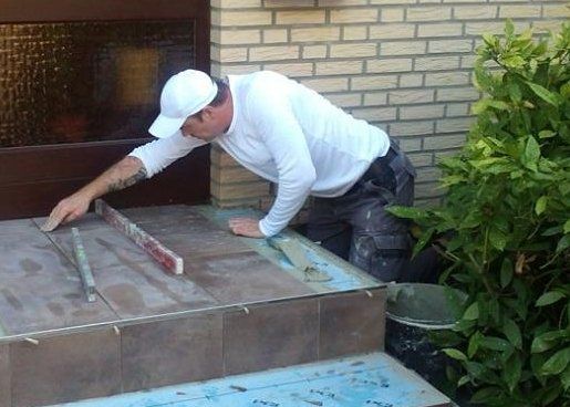 Bernhard Schweickardt - Fliesenleger & Ausbaufacharbeiter