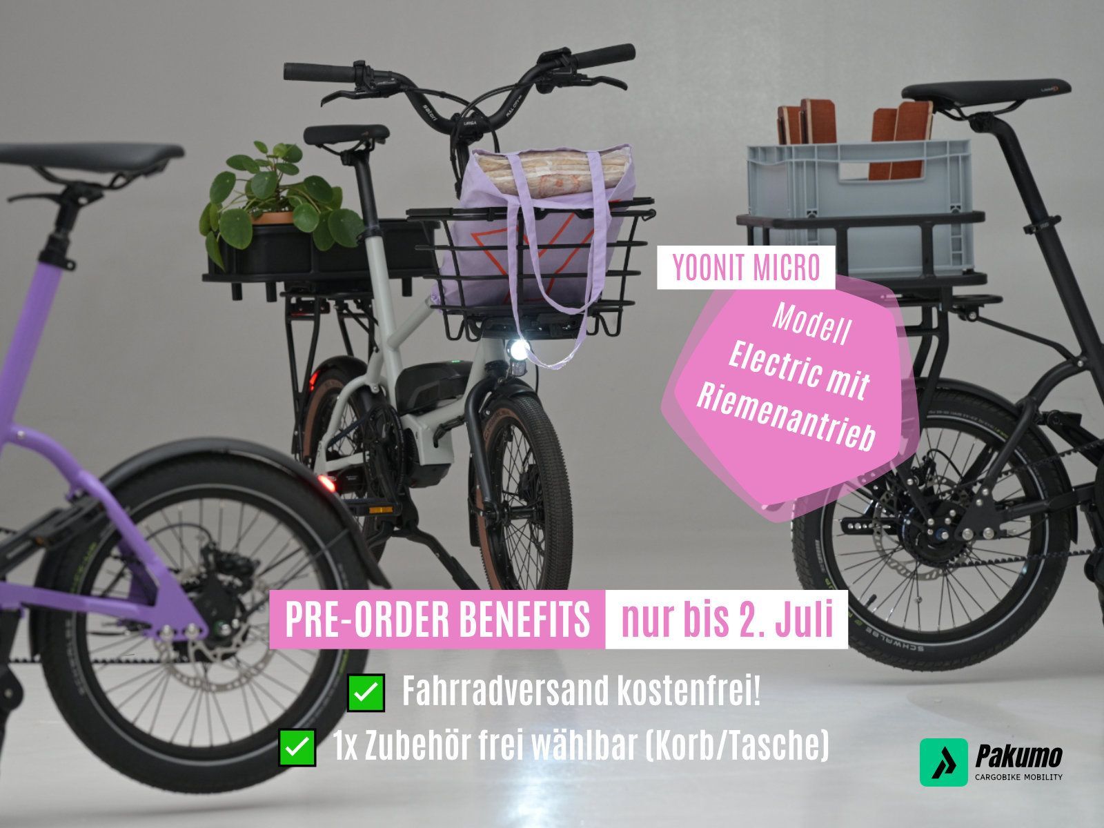 ebikes mit taschen und körben im fotostudio yoonit pakumo