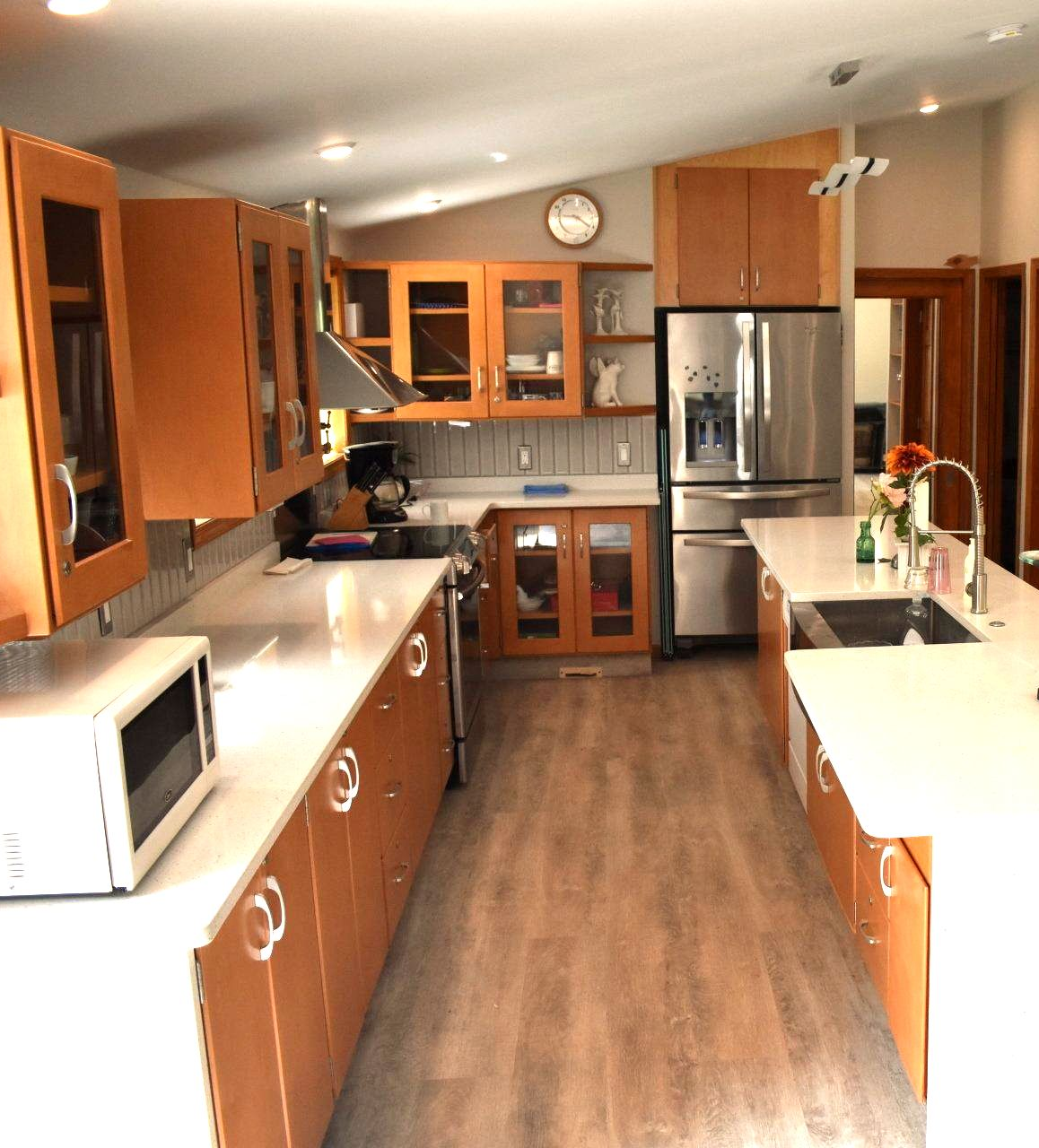 Vinyl Plank Flooring, Kitchen Cabinets