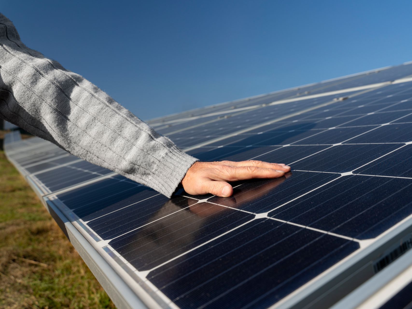 solar panel installation services london