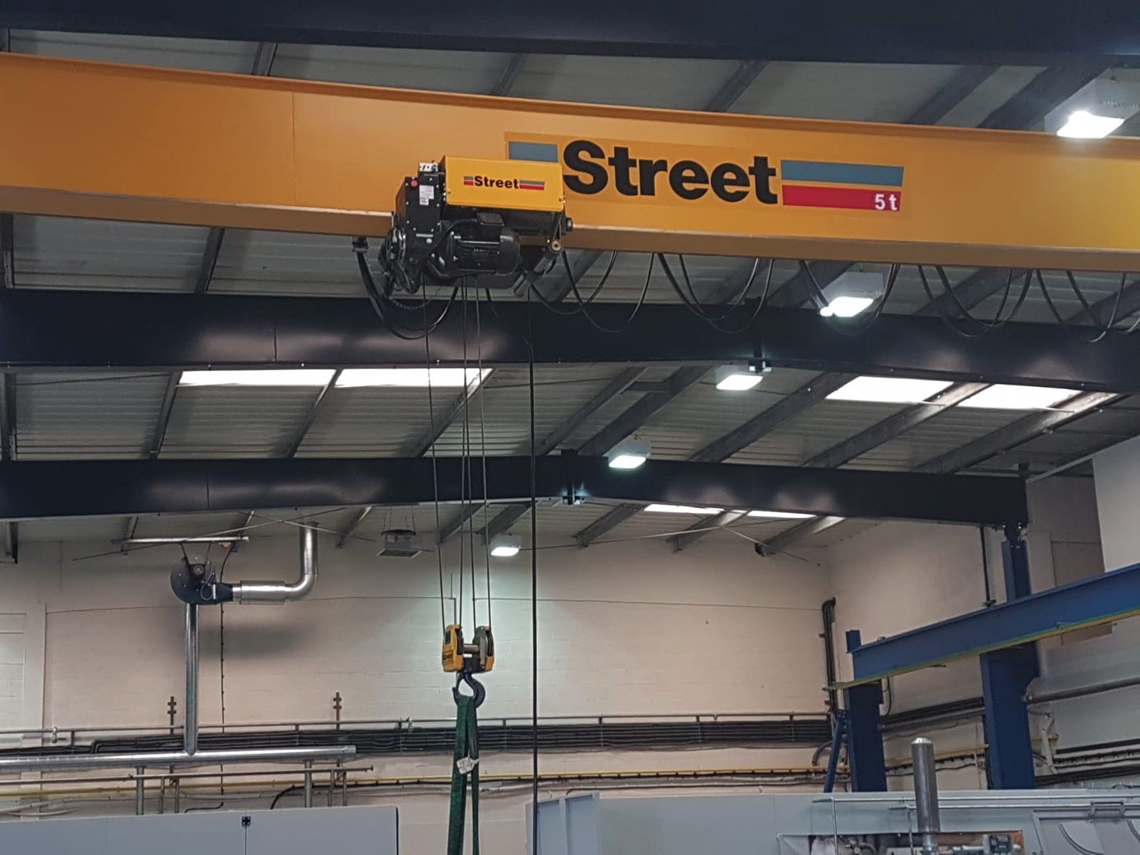 Click to enquire Overhead pendant crane training