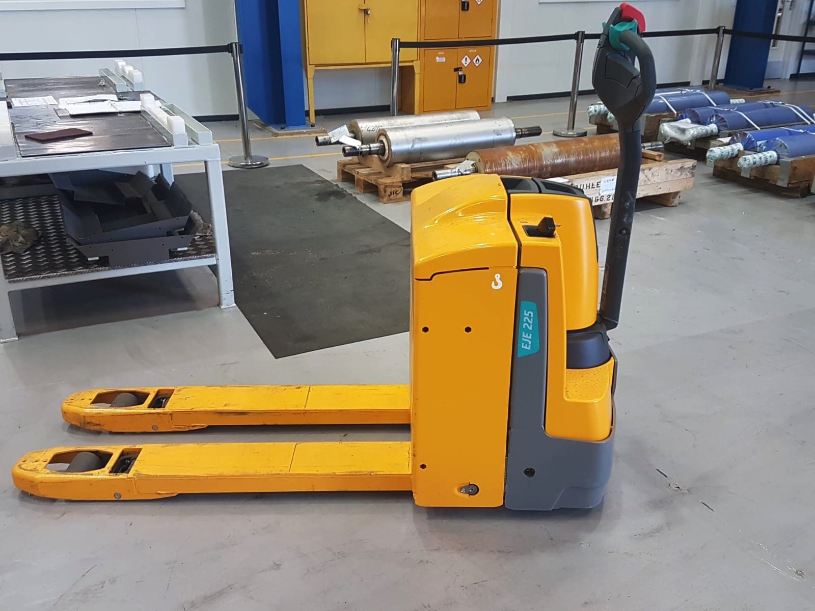 Click to enquire Pallet Truck