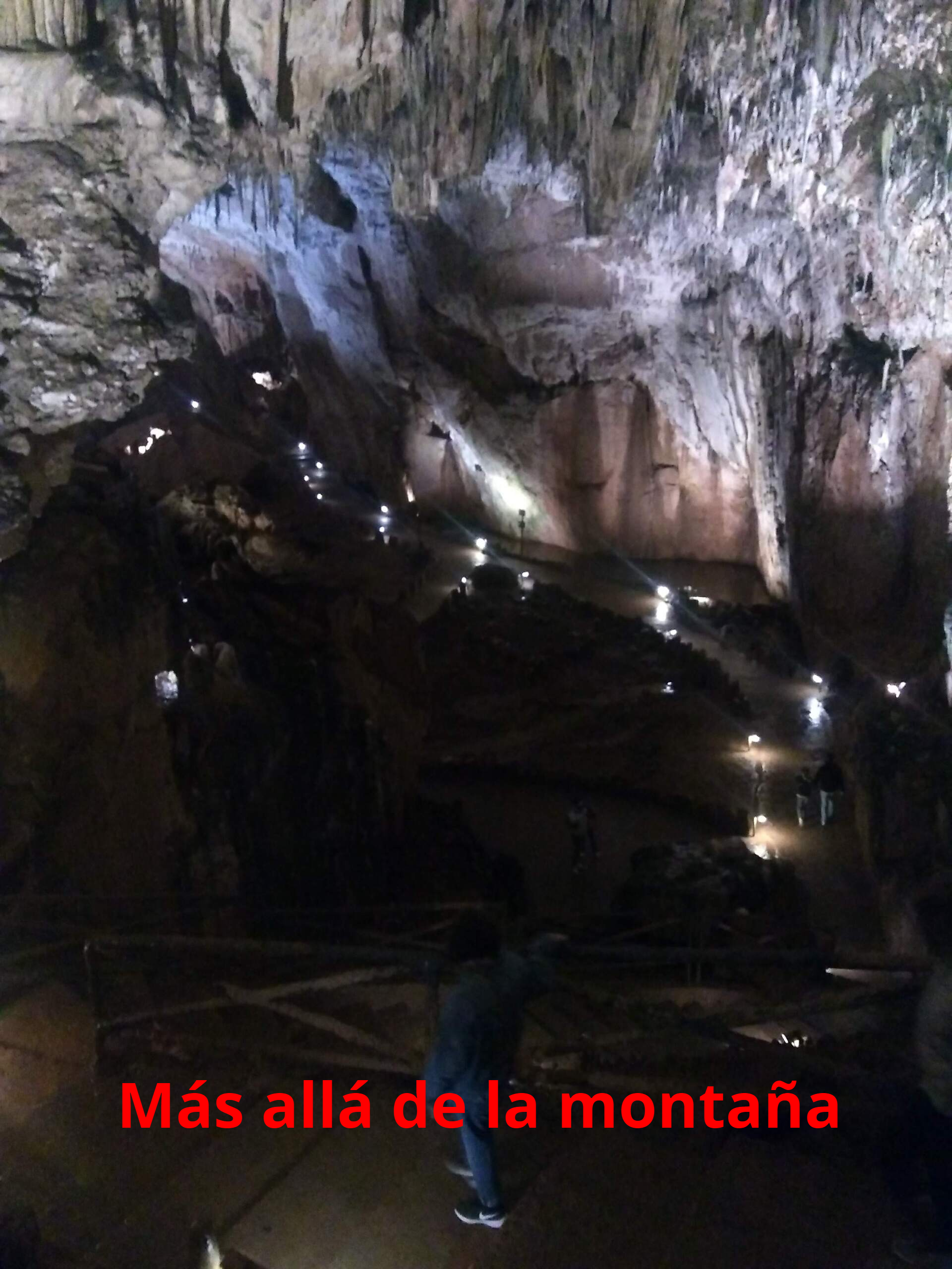 cuevas de valporquero