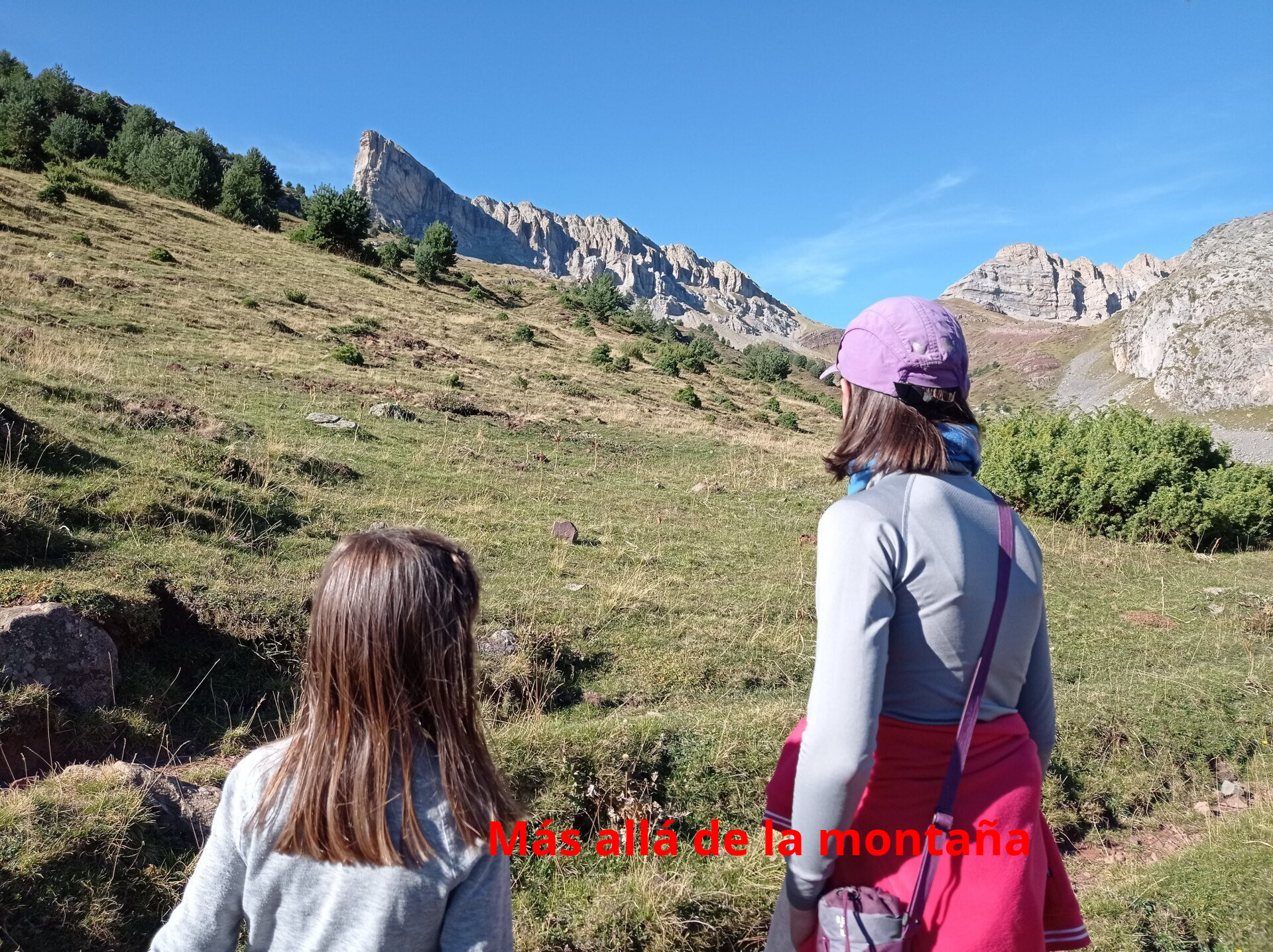 podemos ver nuestra cima característica con forma de proa de barco.