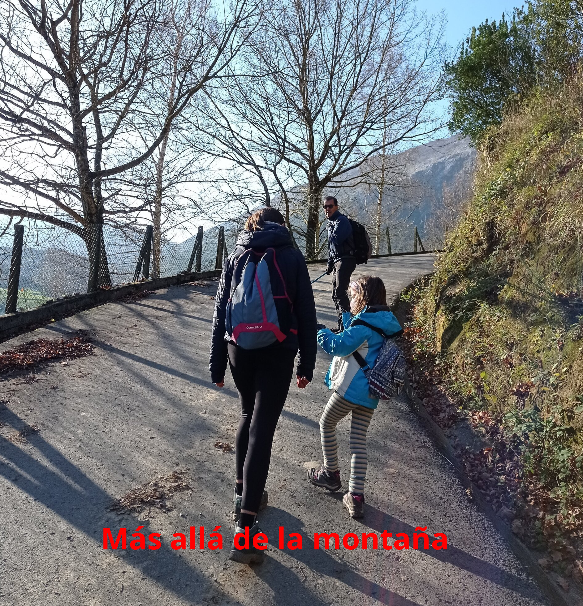 una carretera empinada que en poco tiempo nos hace entrar en calor