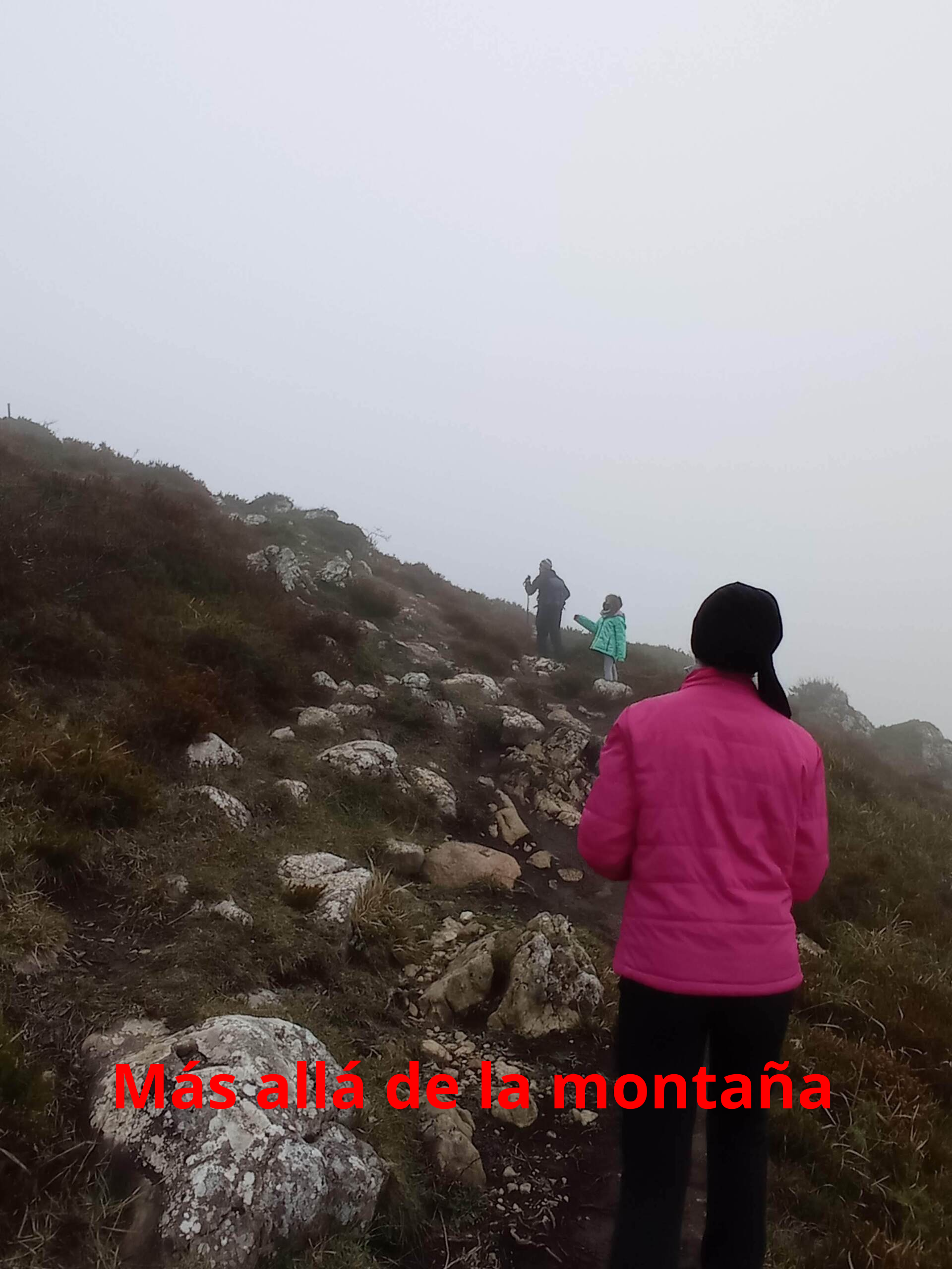 Llegando a la cima de la Peña las Doce.