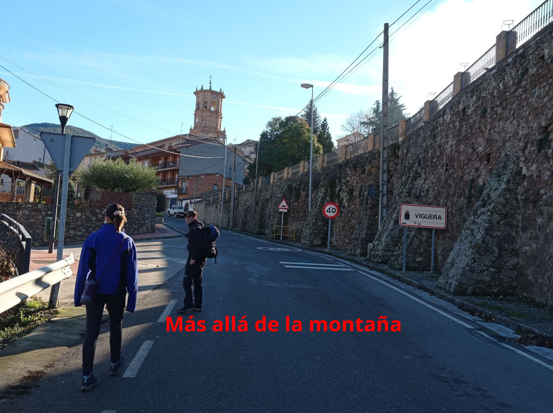 Pueblo de Viguera en La Rioja punto de partida de la ruta al Castillo de Viguera