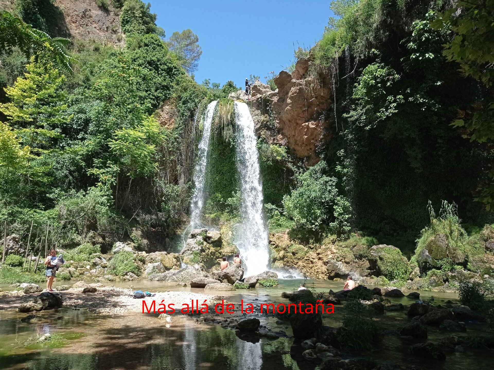 Las tres cascadas de Anna Valencia