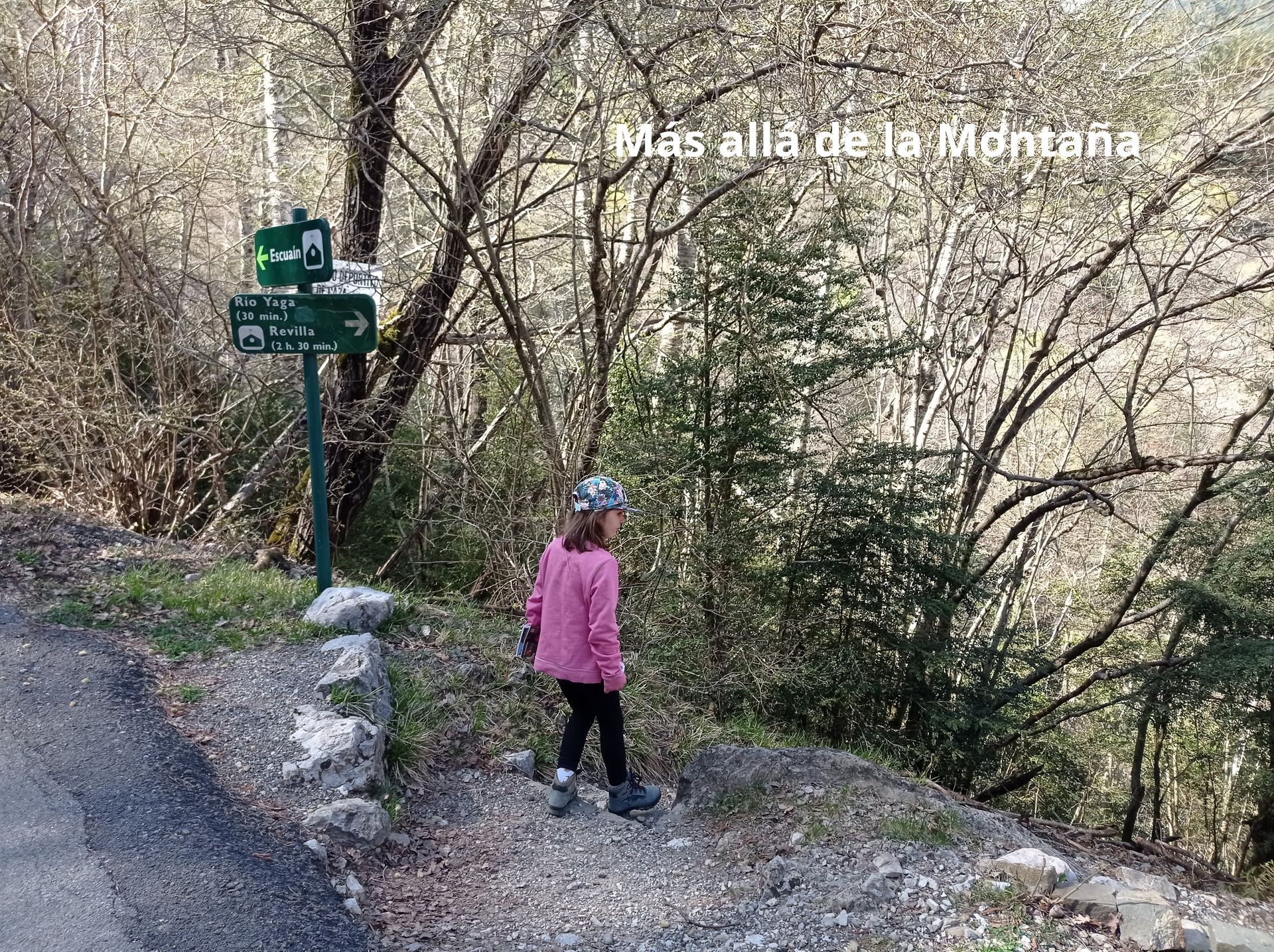 comienzo de la ruta a las cascadas de Escuaín