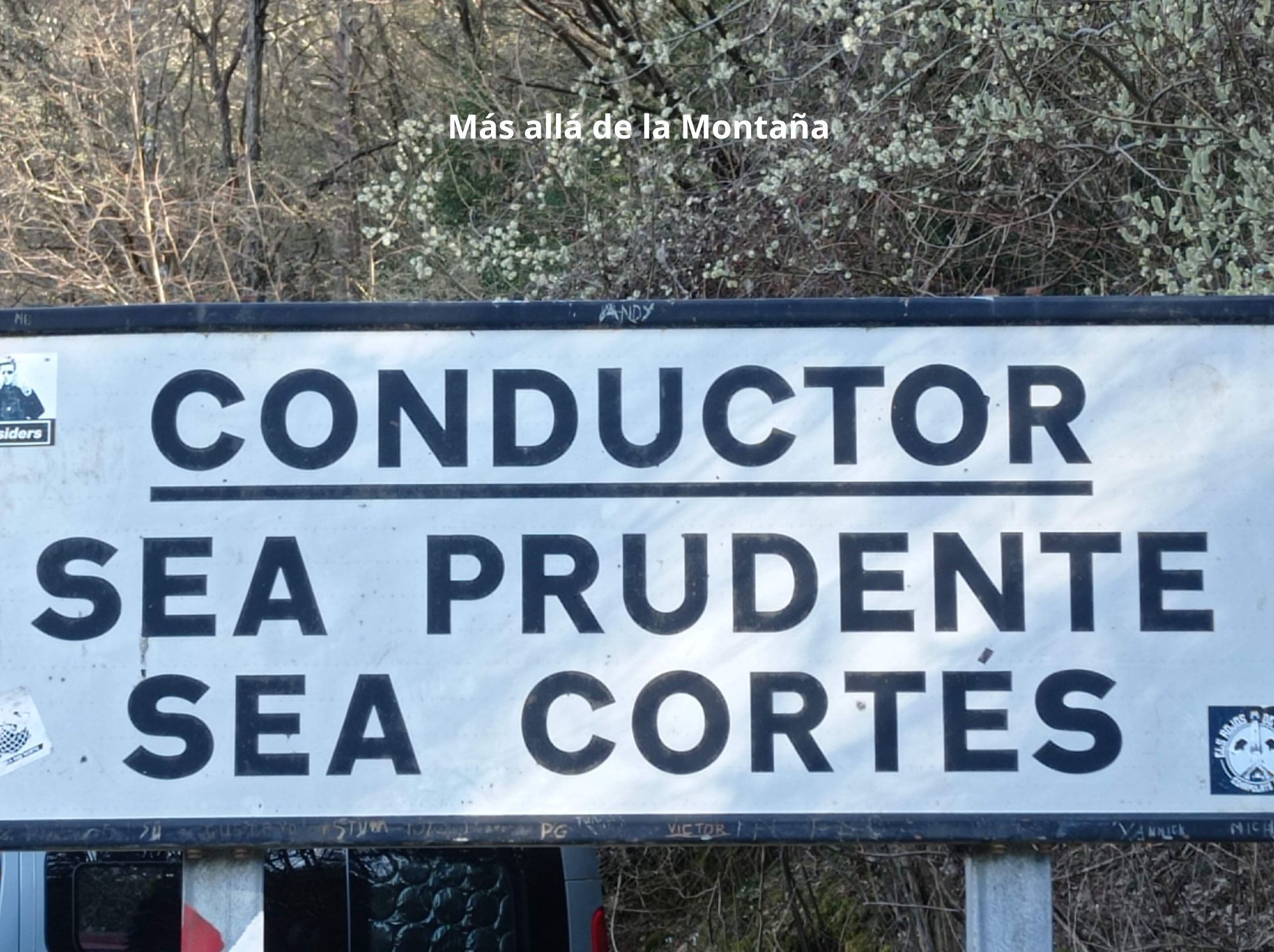 Cominezo de la ruta a la cascada de Escuaín desde Escuaín