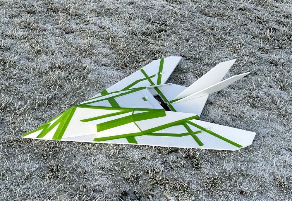 Der Bauplan ist zwar nicht von mir, die Bautechnik aber durchaus interessant.