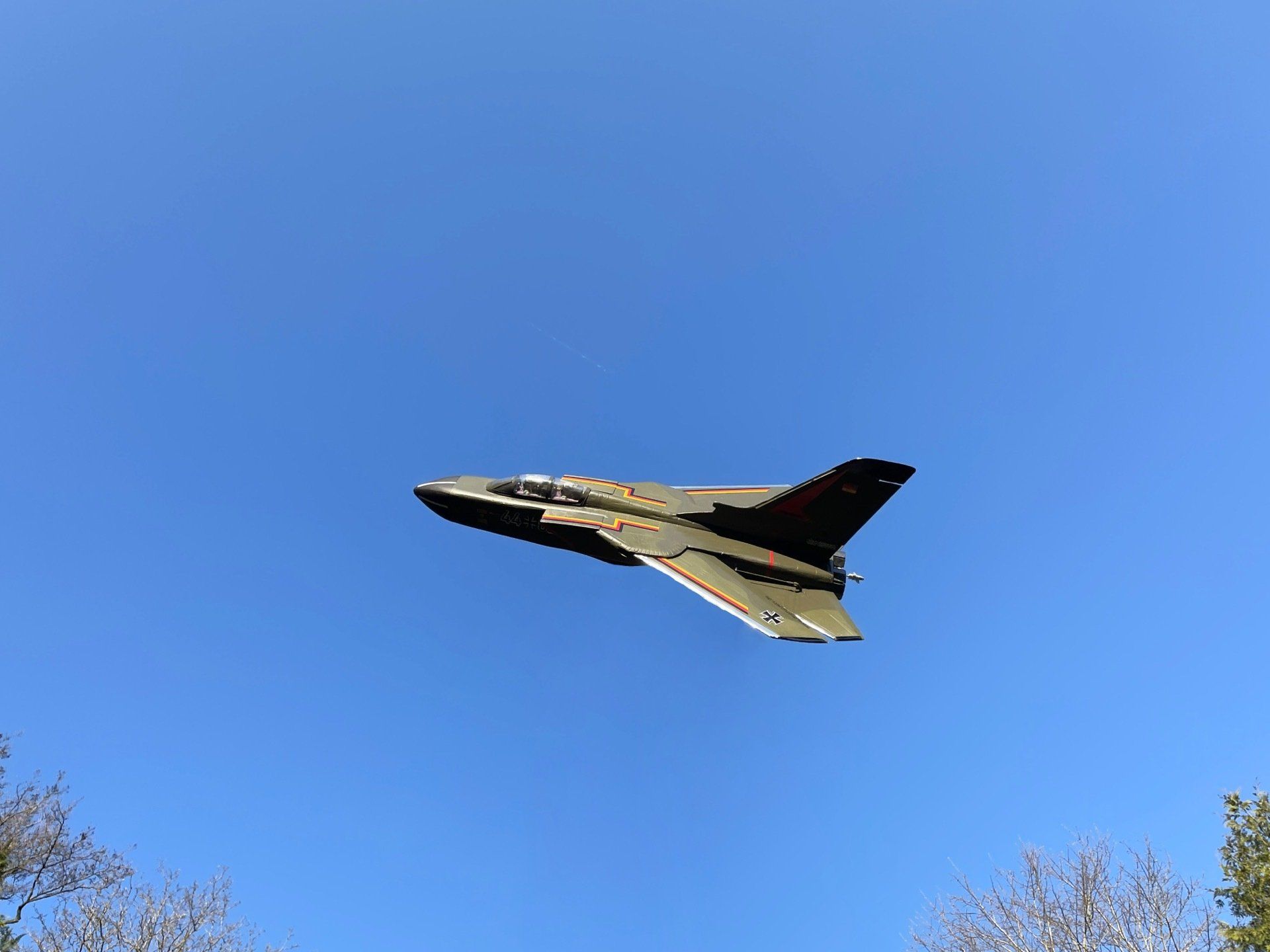 Und noch eines... Ein weiteres Foto des Panavi Tornado 2.0