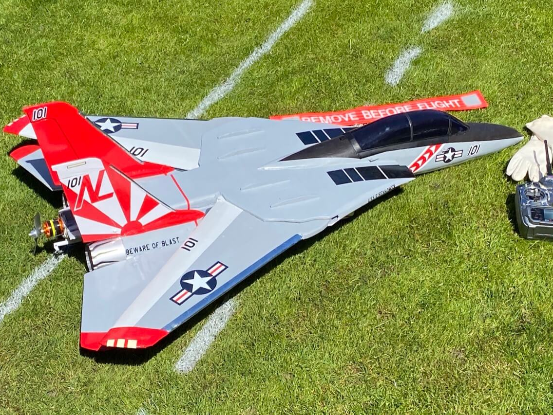 F-14 Depron Modellflugzeug in XXL fuer RC Modellflieger