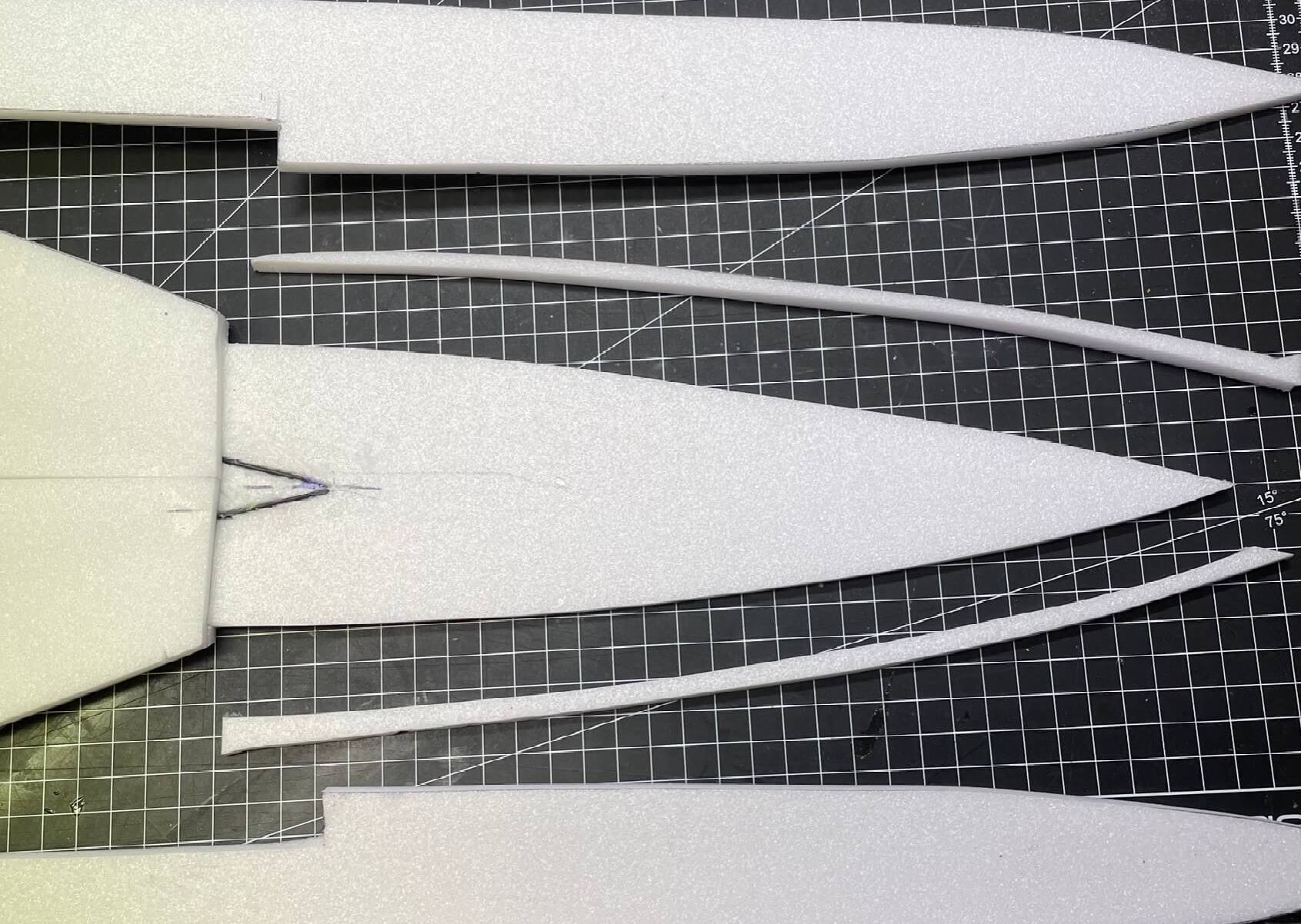 Die zusätzliche Anspassung ist im Bauplan berücksichtigt. Bugteile