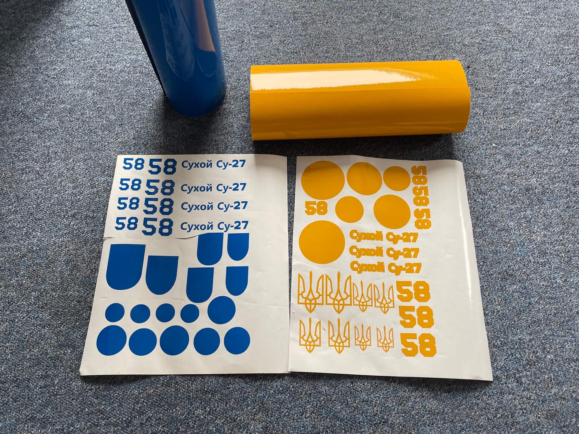 Die oben vorgestellten Decals für die SU-27 Ukrainian Falcons. Decals für die Suchoi