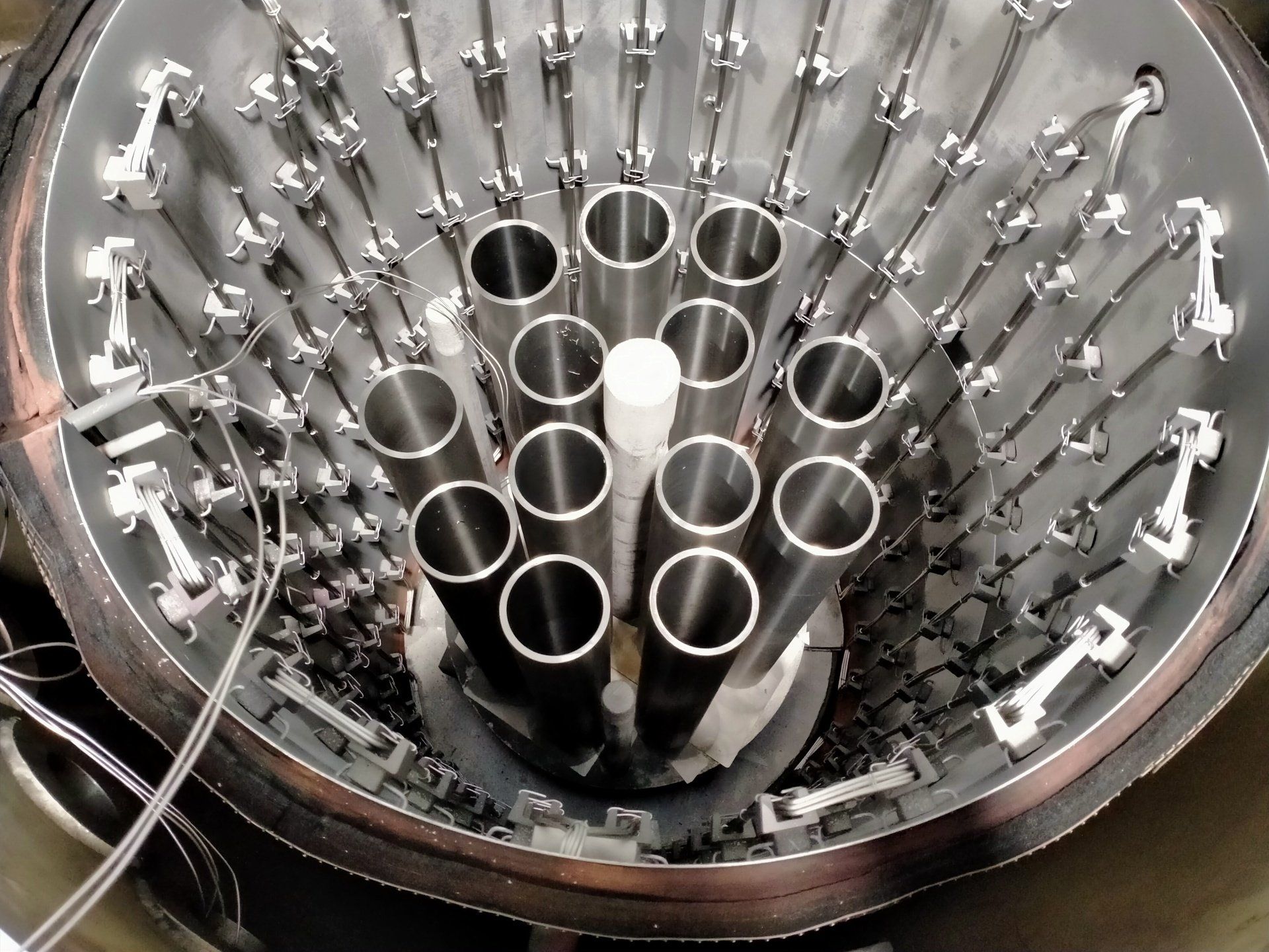 Advance Vacuum Heat Treatment