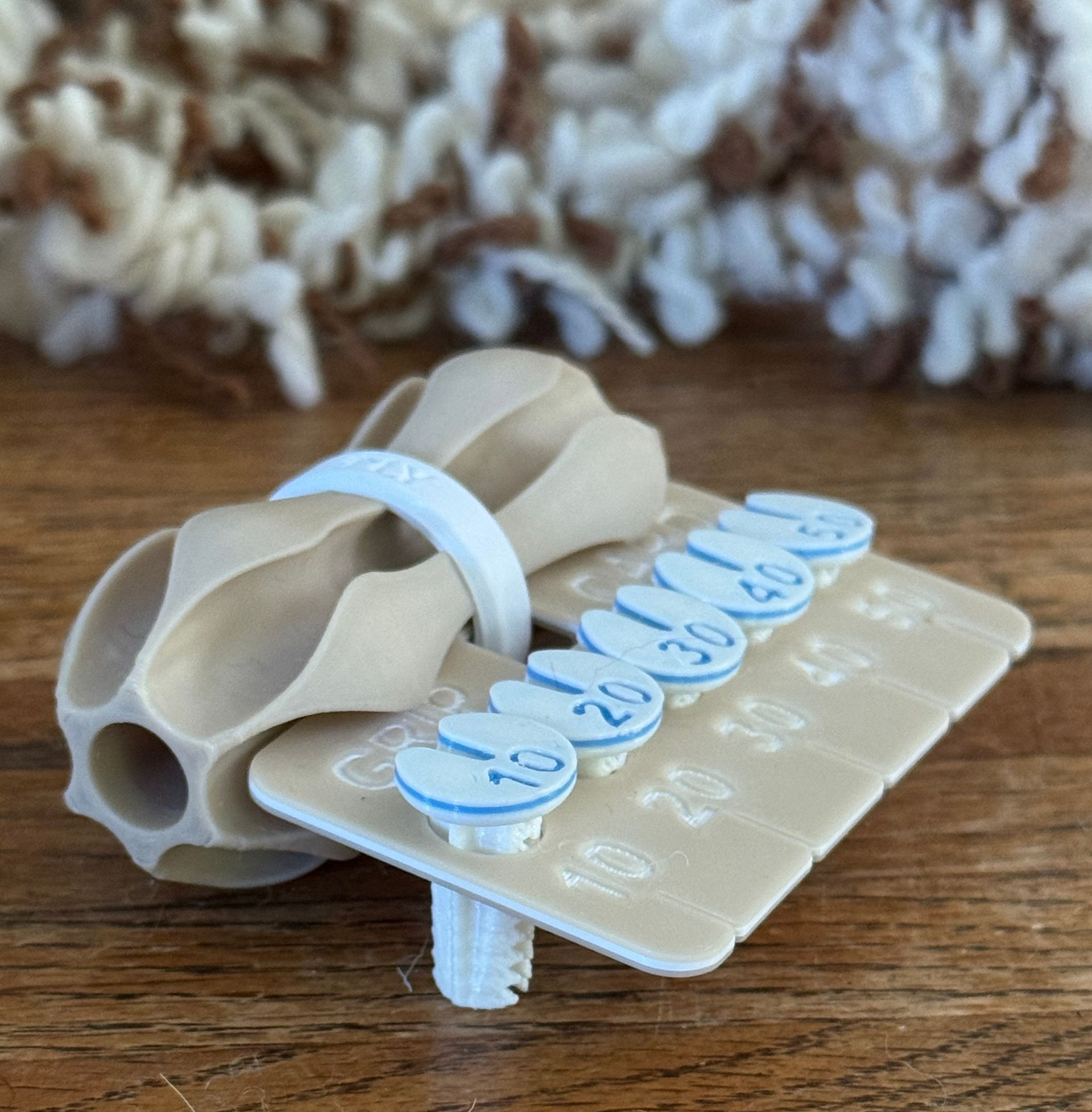 iPLY makes plying yarn easy