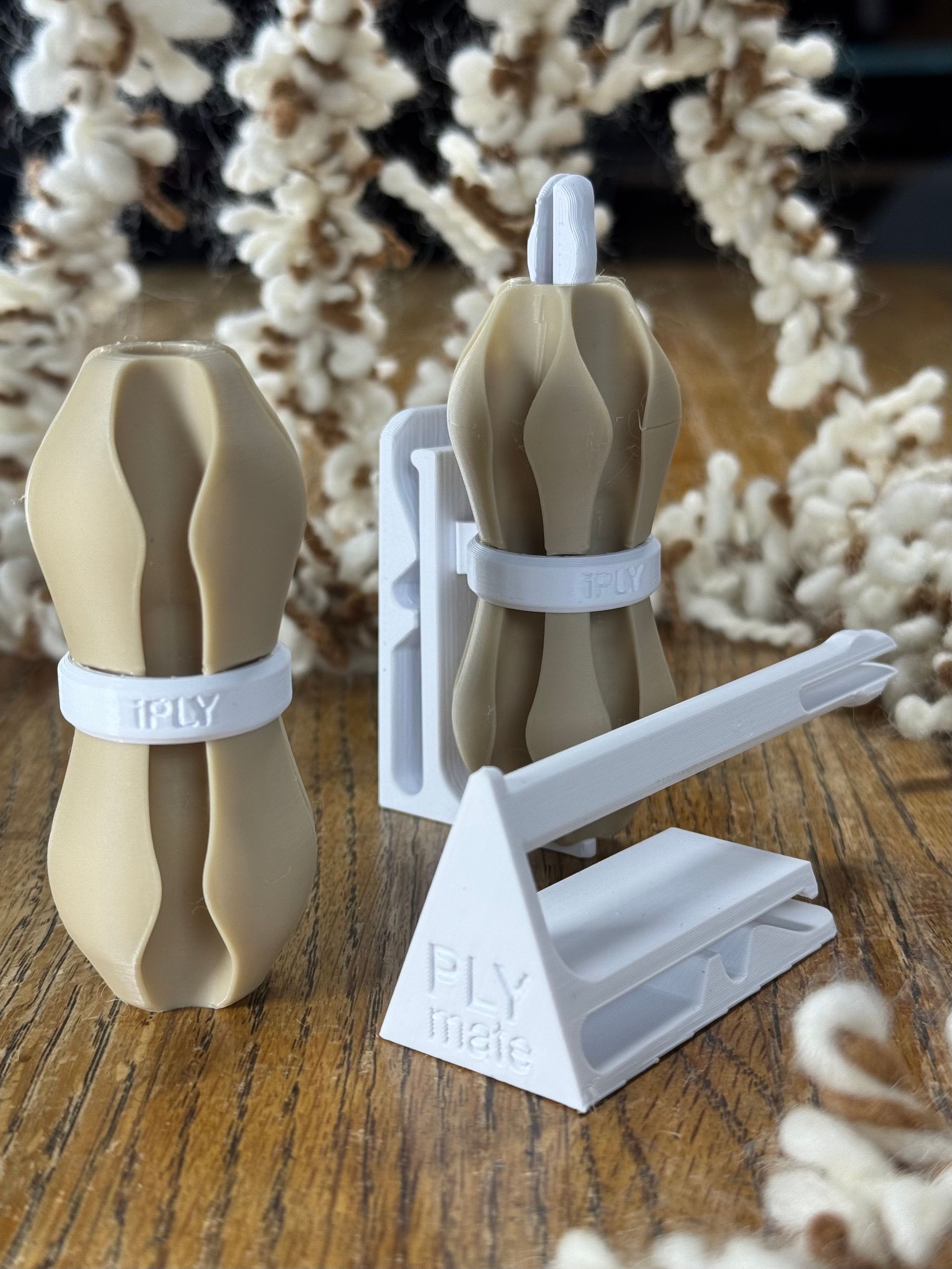 PLYmate clip-on to take iPLYs