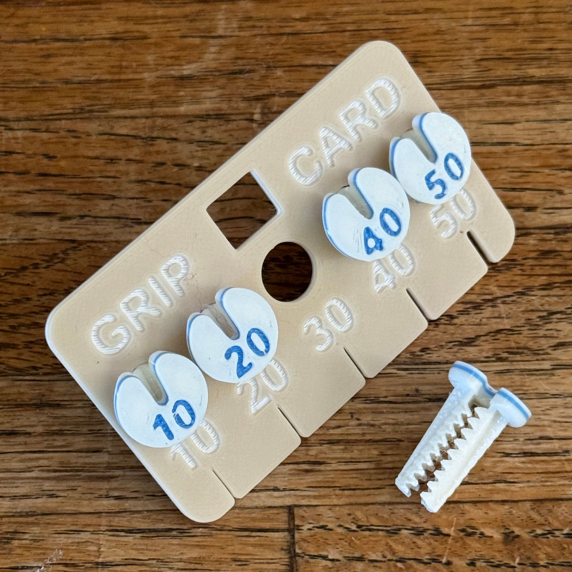 iPLY makes plying yarn easy