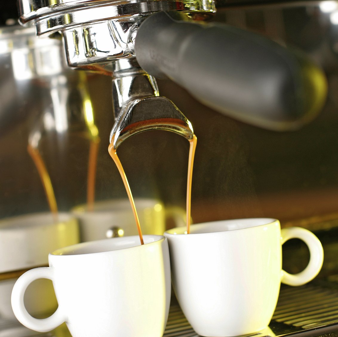 From espresso amchines to moka pots. Make your best coffee.