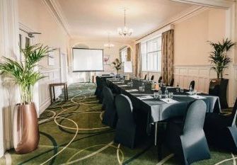 Aberdeen training venue, the Station Hotel