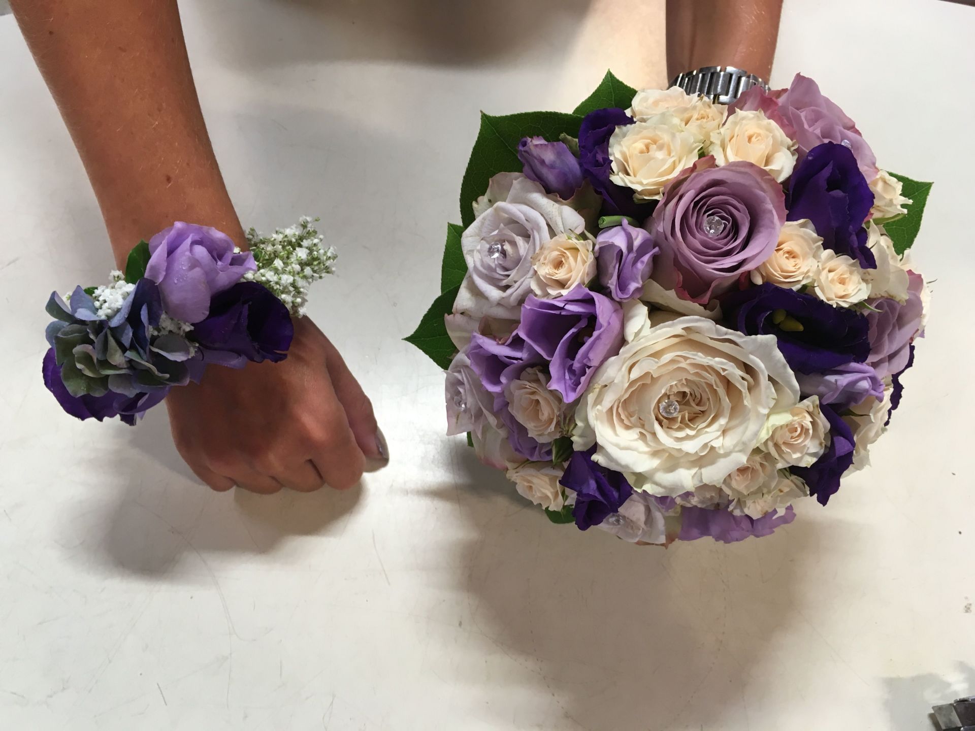 Brautstrauß und Anstecker Hochzeit