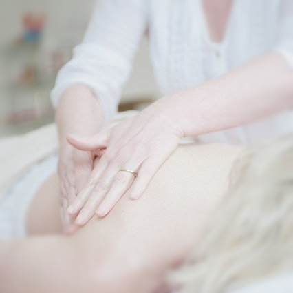 entspannende Körpermassagen