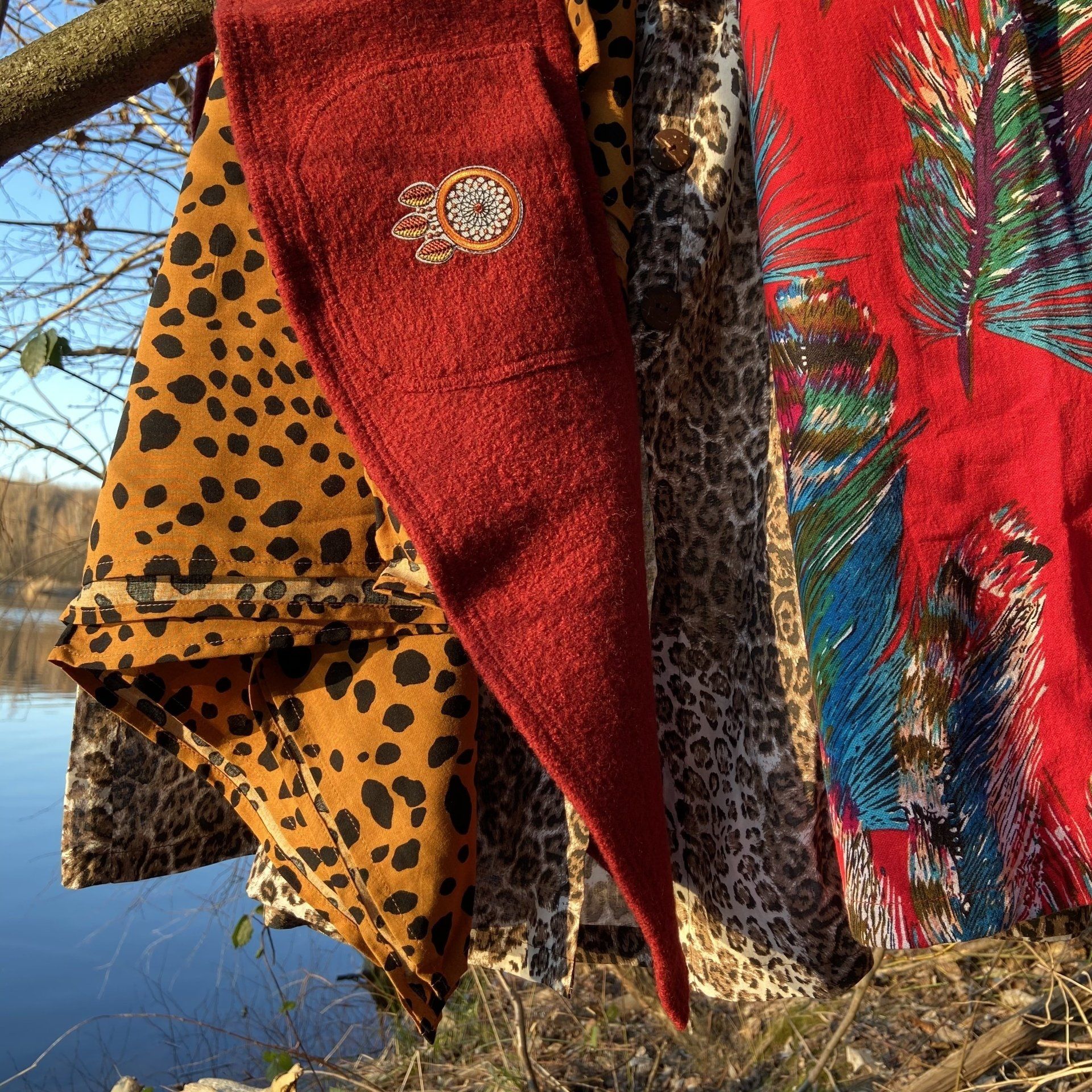 Walkhose, Wurzelchakra, Heilung, kurze Hose, reine Wolle