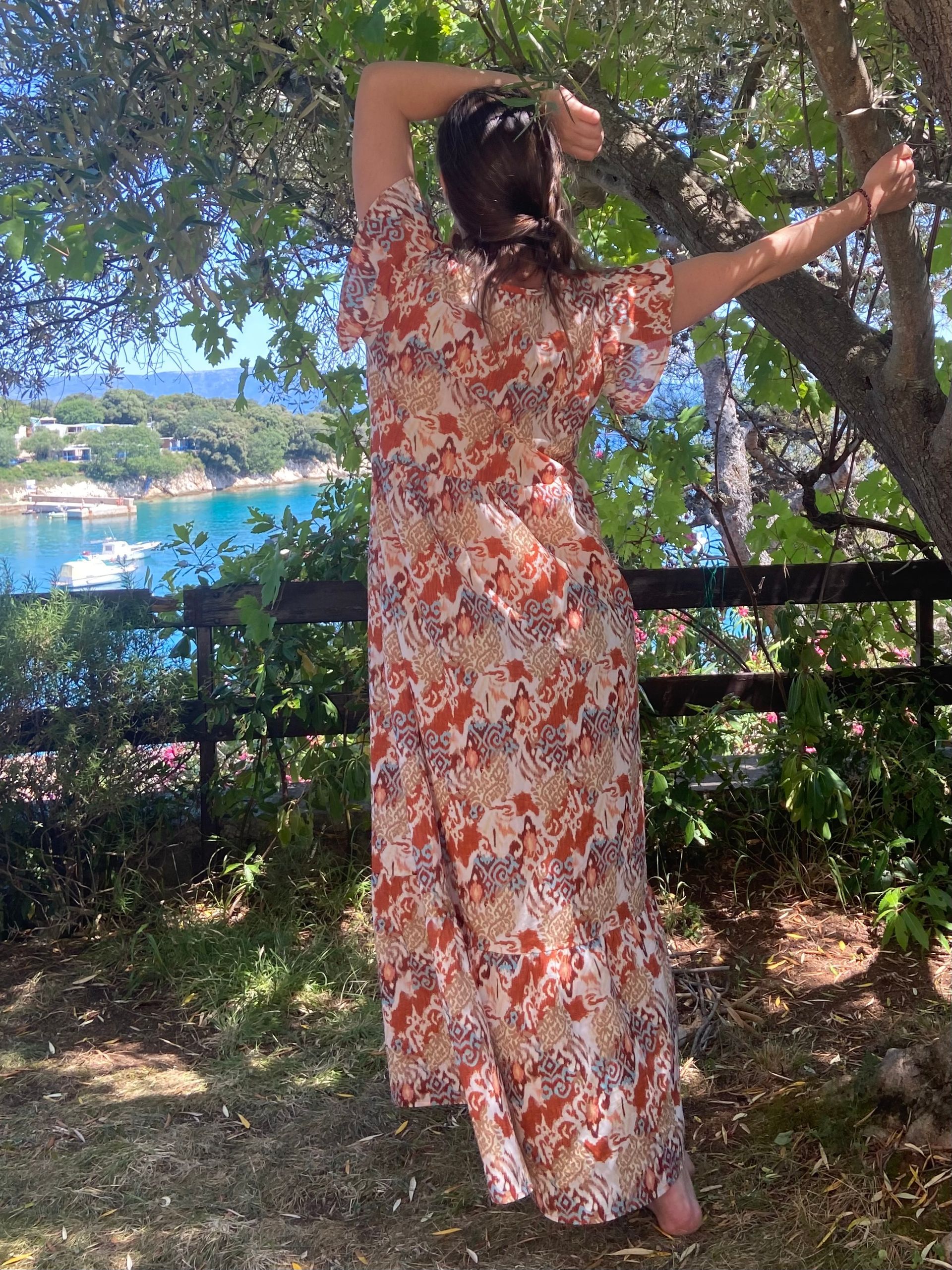 bunte Tücher/ Strandtücher/ Lungi s mit Leoprint/Federmuster