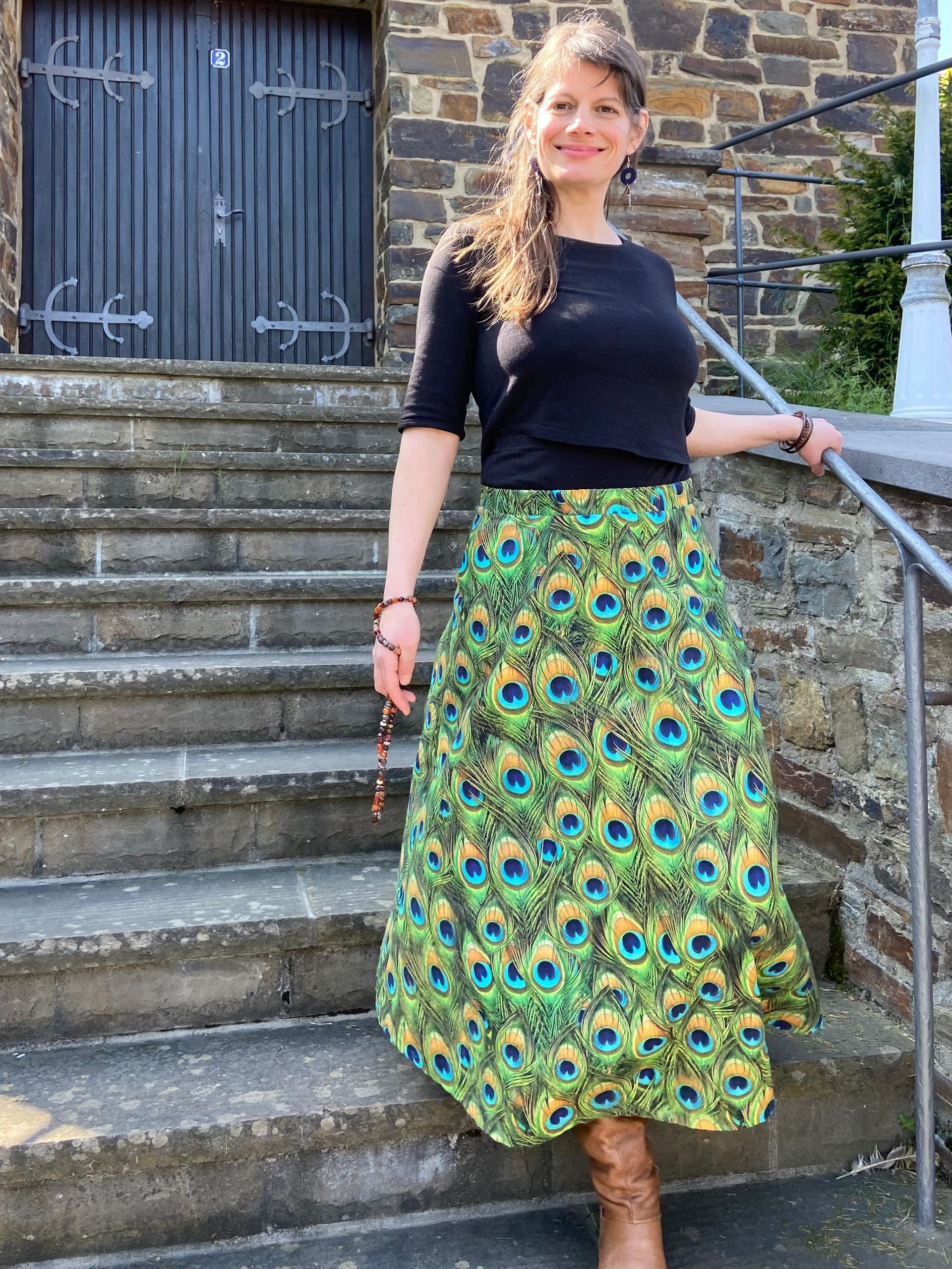 bunte Tücher/ Strandtücher/ Lungi s mit Leoprint/Federmuster