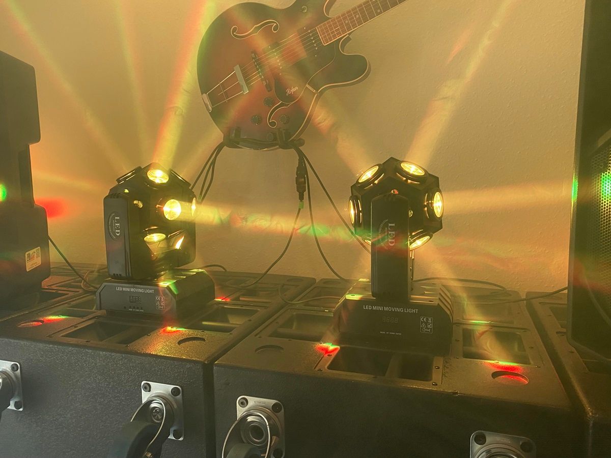 LED-MovingHead (Uking), 150 Watt