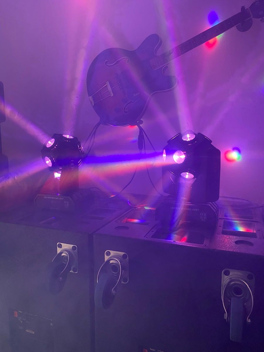 LED-MovingHead (Uking), 150 Watt