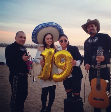 Mariachi para cumpleaños