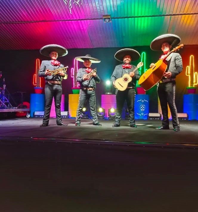 Acruación mariachi en Cerdanyola del Vallés
