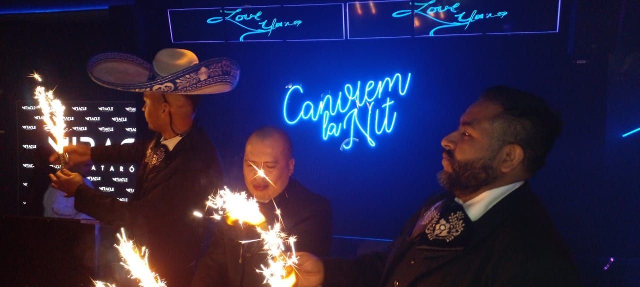 Mariachis en Rubí.