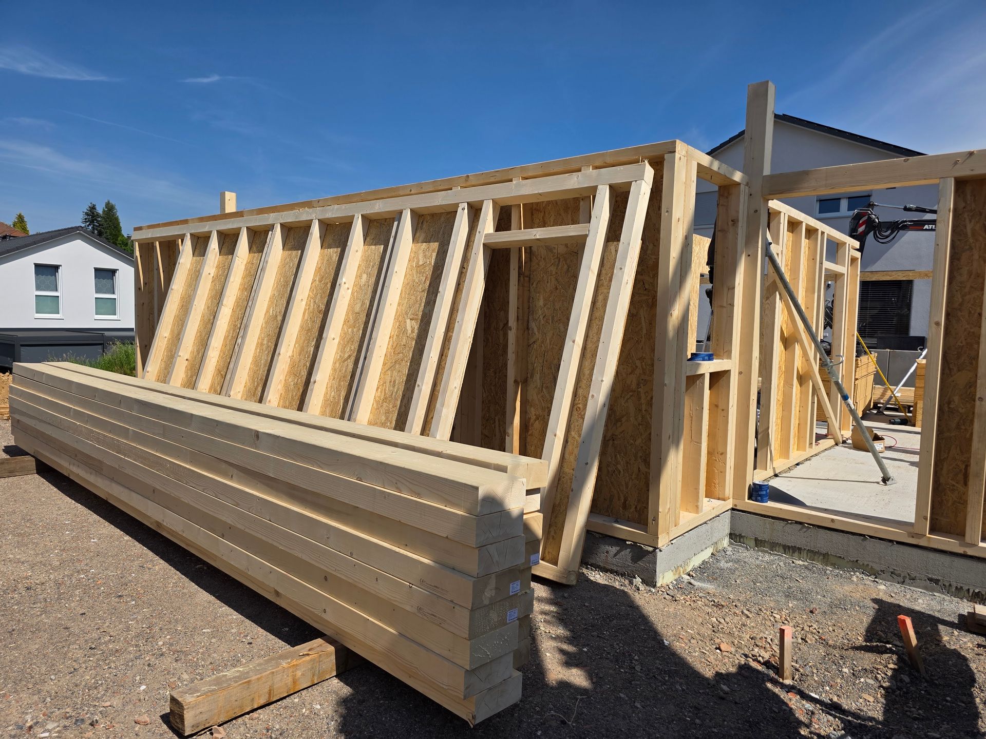Holzrohbau auf Baustelle