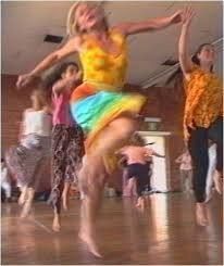 Pendant un cours de Biodanza Danse à deux avec élan vital