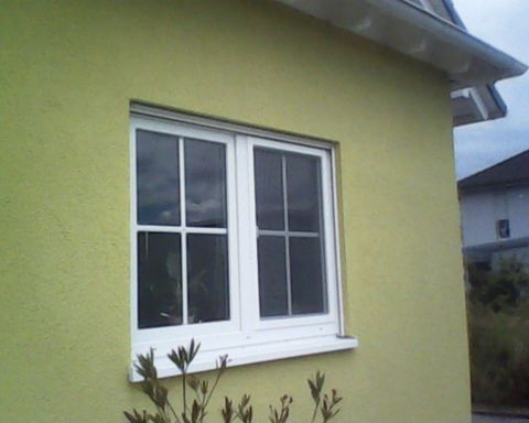 und auch noch nach innen zum öffnen ! Siegel Fliegenfenster unauffällig integriert!