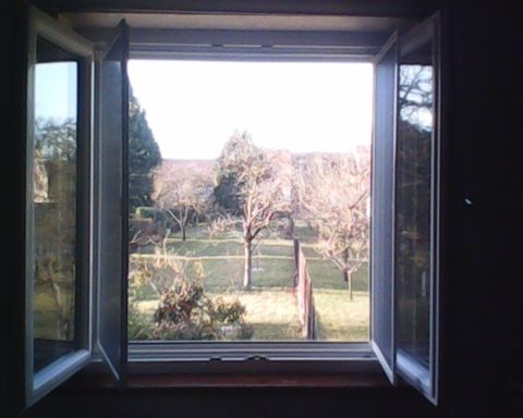 2 Flügel Fenstersystem mit 2 Flügel Fliegengitter 2 flügel Fenstersystem mit 2 Flügel Fliegengitter