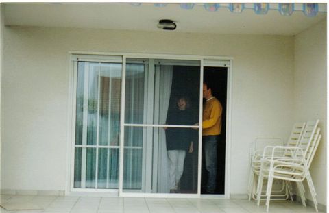 Schiebetüren vorm Rolladen sind für uns auch keine Probleme!