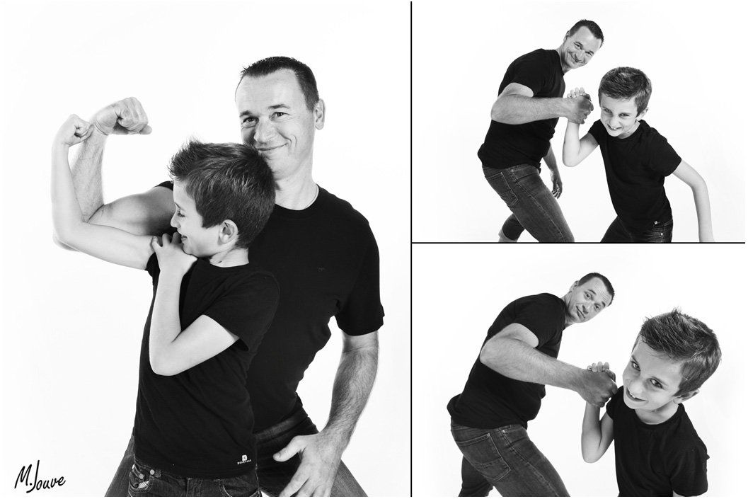 papa joue avec son enfant dans studio photo 13
